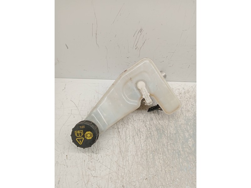 Recambio de bomba freno para ford mondeo lim. trend referencia OEM IAM DG9C2K478MB 03350891711 