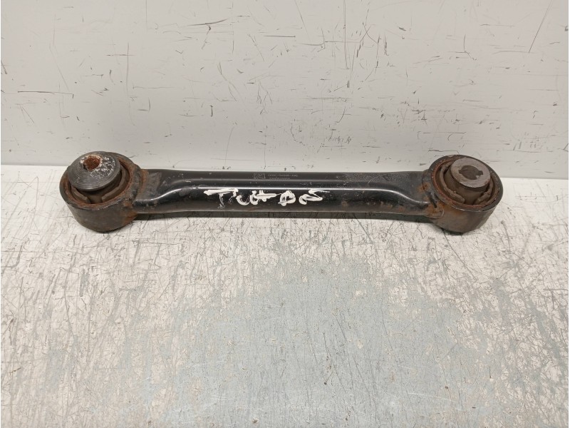 Recambio de brazo suspension superior trasero derecho para ford mondeo lim. trend referencia OEM IAM DG9C5K898AXE  