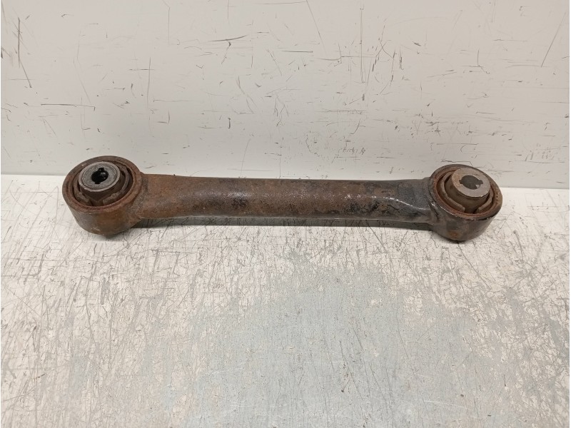 Recambio de brazo suspension superior trasero derecho para ford mondeo lim. trend referencia OEM IAM DG9C5K898AXE  