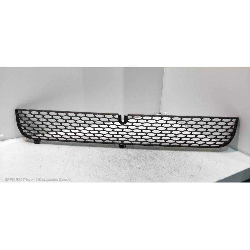 Recambio de rejilla delantera para ford transit caja cerrada, corta (fy) (2000 =>) ft 260 2.0 referencia OEM IAM   