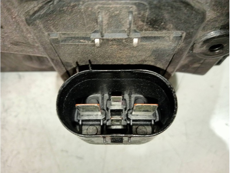 Recambio de electroventilador para opel astra j lim. 4türig business referencia OEM IAM 3135104038 52430903 