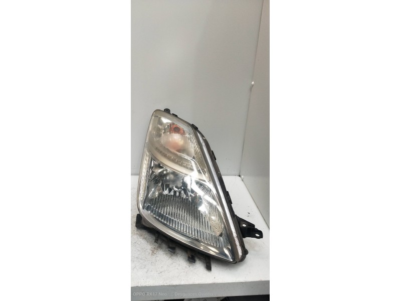 Recambio de faro derecho para toyota prius (nhw20) basis referencia OEM IAM   