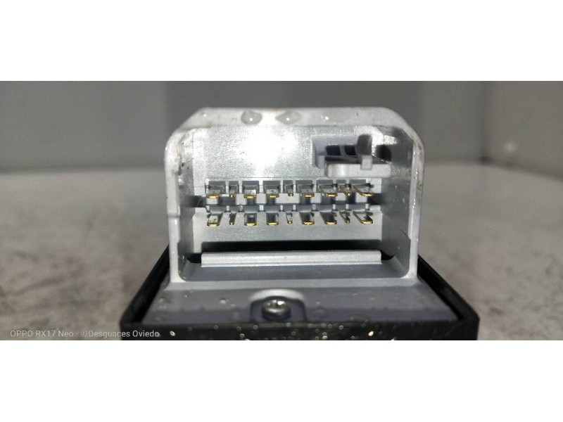 Recambio de mando elevalunas delantero izquierdo para toyota prius (nhw20) basis referencia OEM IAM 8482047050  