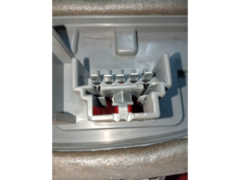 Recambio de piloto trasero derecho para fiat punto berlina (188) 1.2 16v cat referencia OEM IAM   