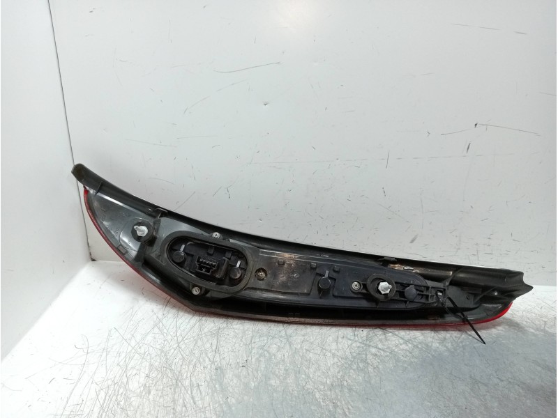 Recambio de piloto trasero izquierdo para fiat punto berlina (188) 1.3 16v sound/speed multijet referencia OEM IAM   