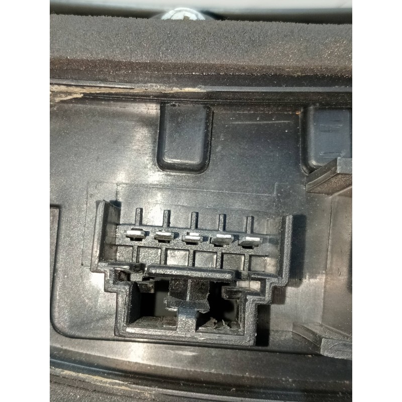 Recambio de piloto trasero izquierdo para fiat punto berlina (188) 1.3 16v sound/speed multijet referencia OEM IAM   