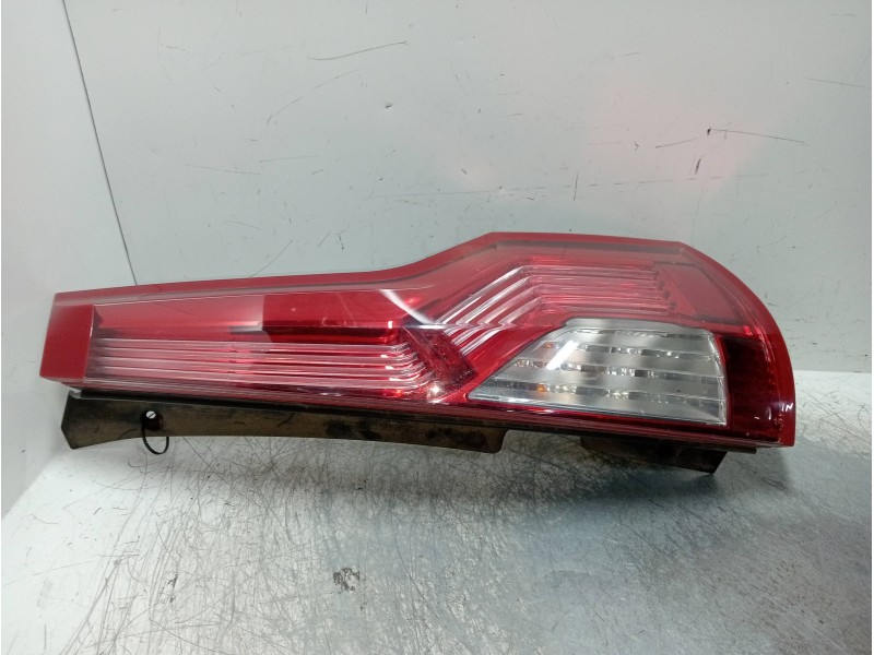 Recambio de piloto trasero derecho para citroen c4 picasso exclusive referencia OEM IAM   