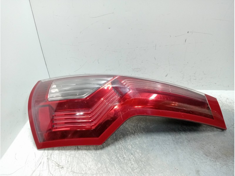 Recambio de piloto trasero derecho para citroen c4 picasso referencia OEM IAM   