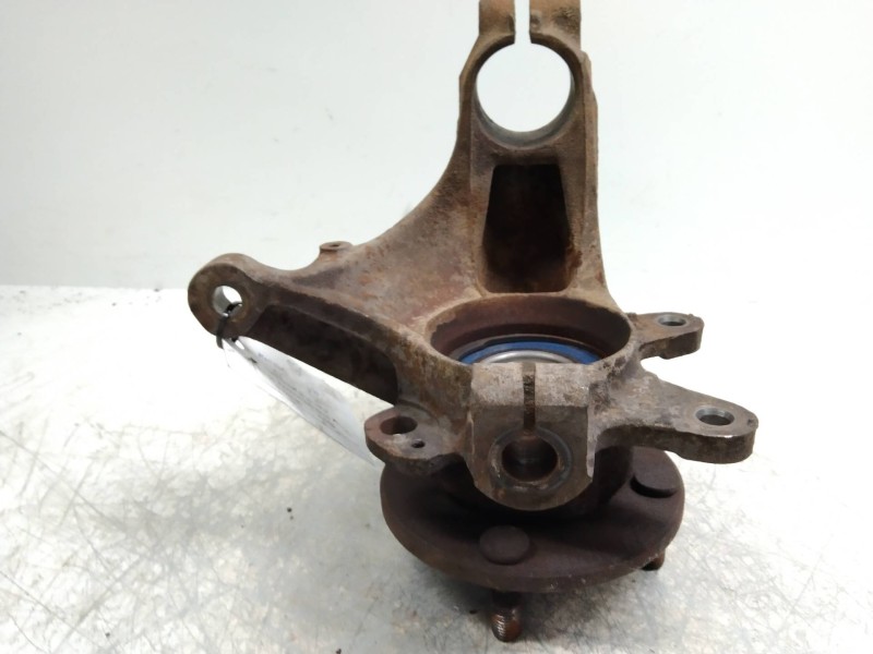 Recambio de mangueta delantera izquierda para ford escort berlina/turnier clx berlina referencia OEM IAM   