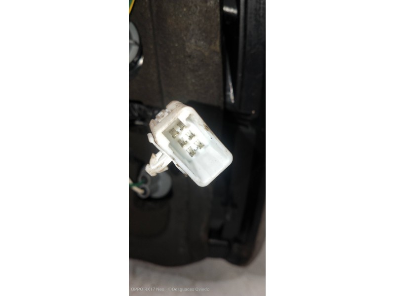 Recambio de piloto trasero izquierdo para toyota prius (nhw20) basis referencia OEM IAM   