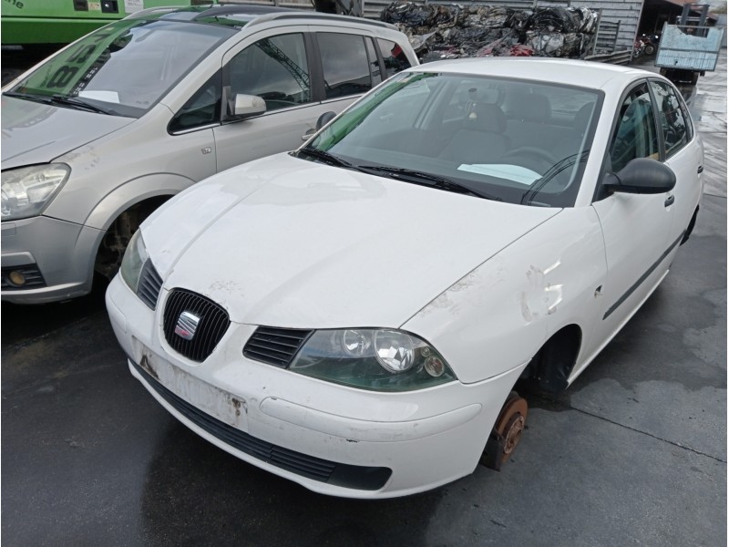 seat ibiza (6l1) del año 2004