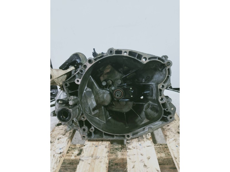 Recambio de caja cambios para citroen c4 berlina exclusive referencia OEM IAM 20DP16 0312011A 5V