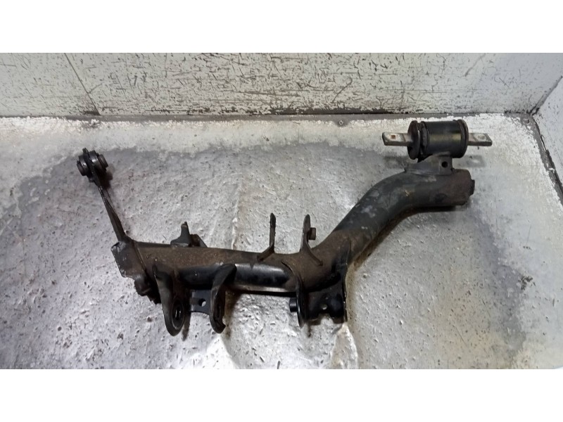Recambio de brazo suspension inferior trasero derecho para honda cr-v (re) comfort referencia OEM IAM   