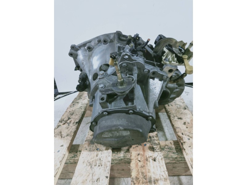 Recambio de caja cambios para citroen c4 berlina exclusive referencia OEM IAM 20DP16 0312011A 5V