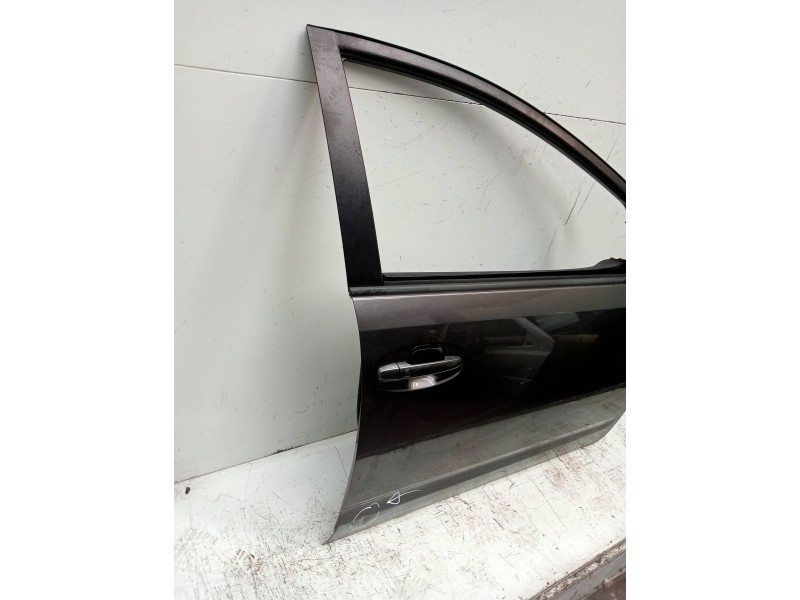 Recambio de puerta delantera derecha para toyota prius (nhw20) basis referencia OEM IAM   5P