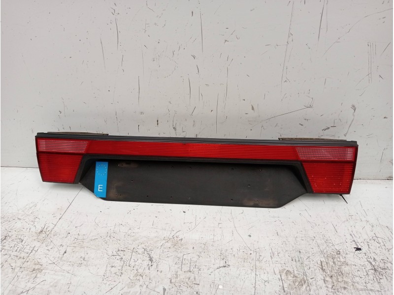 Recambio de piloto trasero central para alfa romeo 155 1.7 cat referencia OEM IAM   