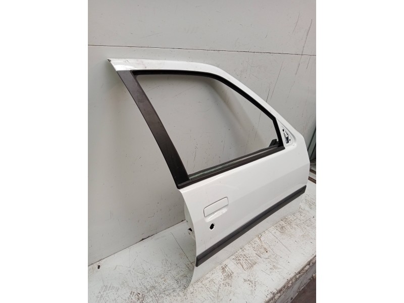 Recambio de puerta delantera derecha para peugeot 306 berlina 3/5 puertas (s1) style dt referencia OEM IAM   5P