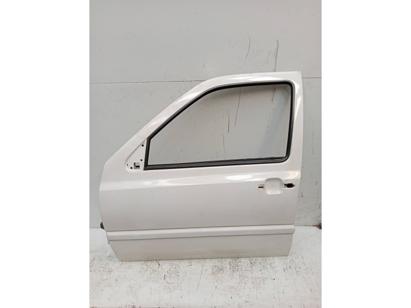 Recambio de puerta delantera izquierda para volkswagen vento (1h2) gl referencia OEM IAM   4P