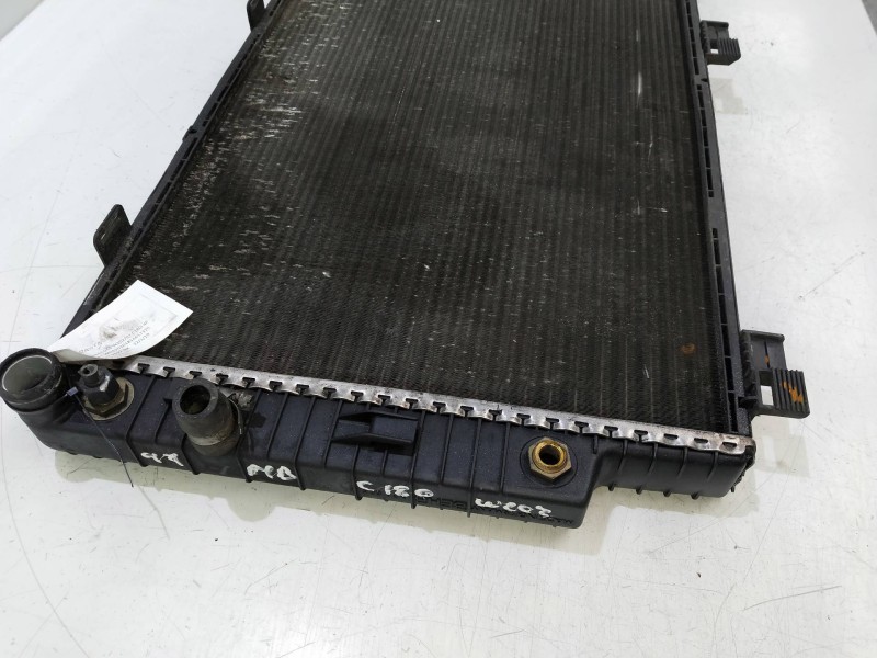 Recambio de radiador agua para mercedes clase c (w202) berlina 180 (202.018) referencia OEM IAM 2025002203  
