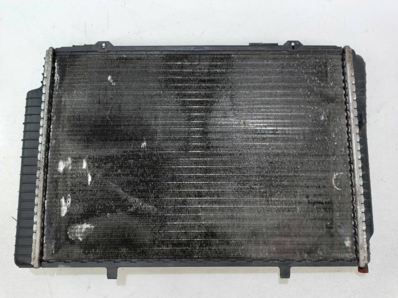 Recambio de radiador agua para mercedes clase c (w202) berlina 180 (202.018) referencia OEM IAM 2025002203  