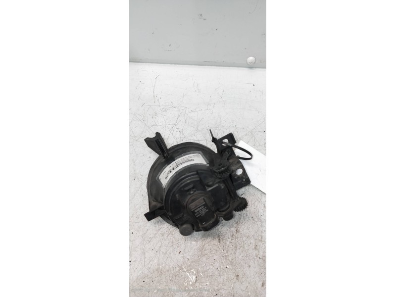 Recambio de faro antiniebla izquierdo para volkswagen touareg (7la) tdi r5 referencia OEM IAM 7L6941699B  