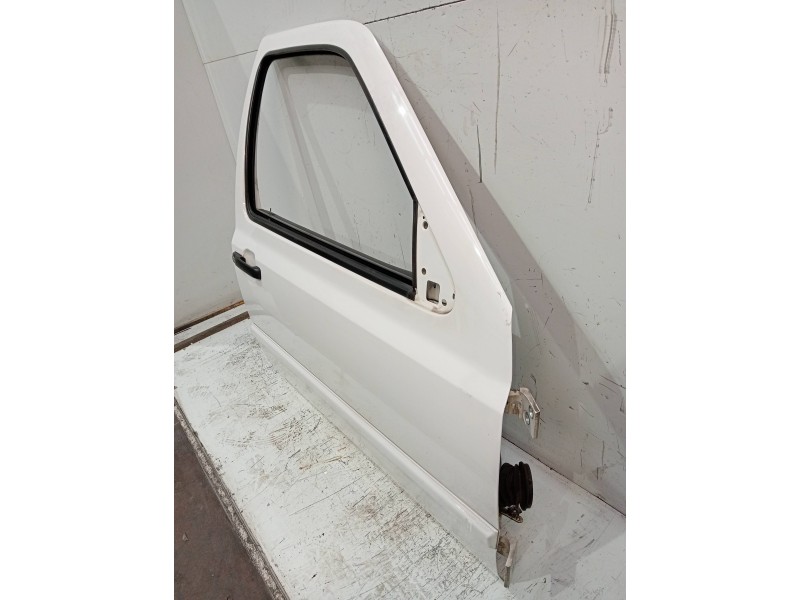 Recambio de puerta delantera derecha para volkswagen vento (1h2) gl referencia OEM IAM   4P