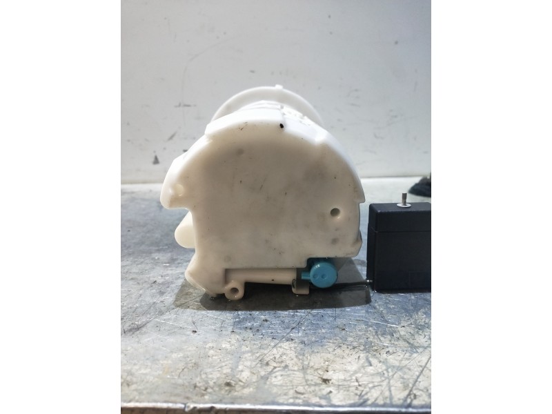 Recambio de bomba combustible para toyota prius (nhw20) basis referencia OEM IAM 7702047041 1019618992 