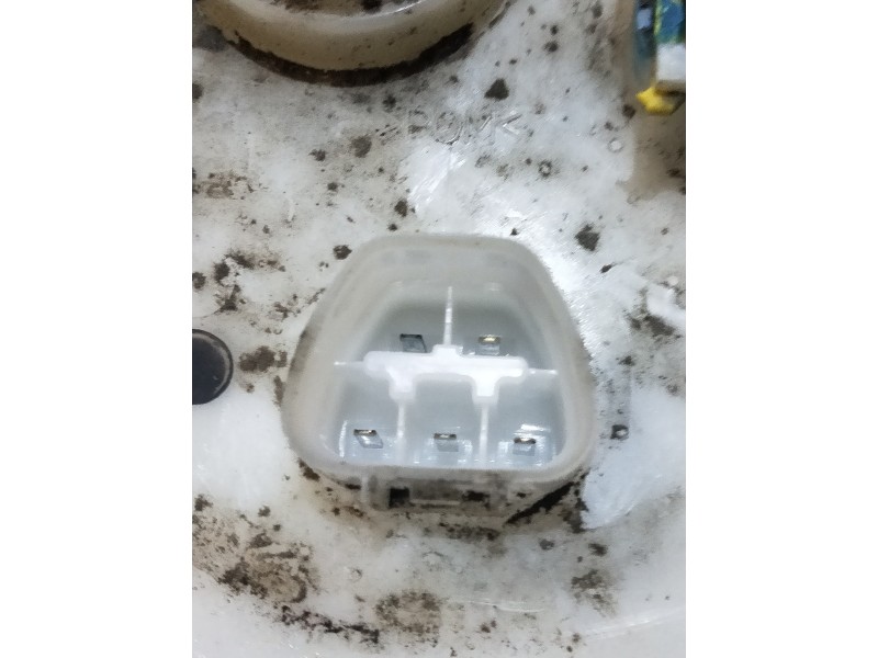 Recambio de bomba combustible para toyota prius (nhw20) basis referencia OEM IAM 7702047041 1019618992 