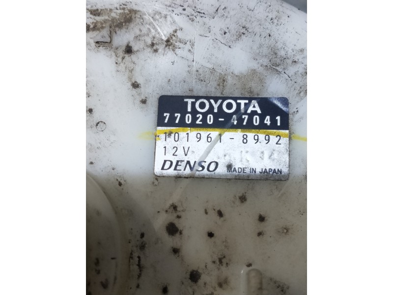 Recambio de bomba combustible para toyota prius (nhw20) basis referencia OEM IAM 7702047041 1019618992 