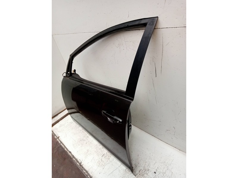 Recambio de puerta delantera izquierda para toyota prius (nhw20) basis referencia OEM IAM   5P