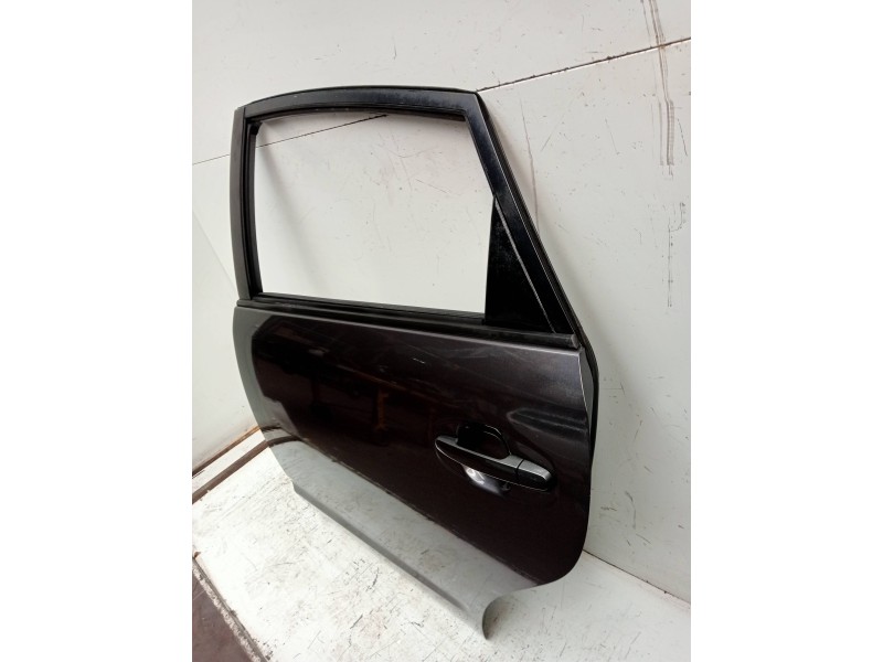 Recambio de puerta trasera izquierda para toyota prius (nhw20) basis referencia OEM IAM   5P