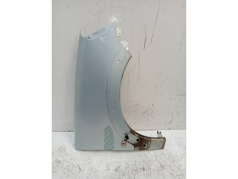 Recambio de aleta delantera derecha para peugeot partner (s2) combi plus referencia OEM IAM   