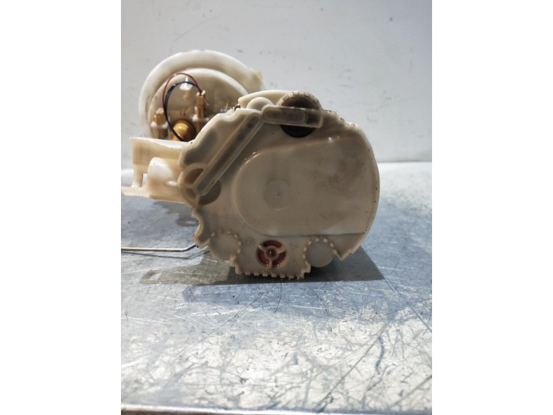 Recambio de bomba combustible para audi a5 coupe (8t) 3.0 tdi quattro referencia OEM IAM 8K0919050D 0580205005 