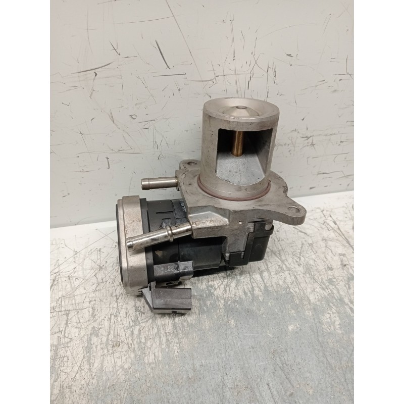 Recambio de valvula egr para mercedes clase gl (x164) 320 cdi 4-matic (164.822) referencia OEM IAM 00005320C9  