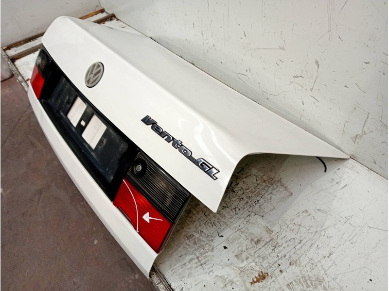 Recambio de tapa maletero para volkswagen vento (1h2) gl referencia OEM IAM   