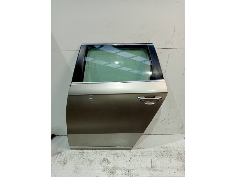 Recambio de puerta trasera izquierda para volkswagen passat variant (365) advance bluemotion referencia OEM IAM   5P