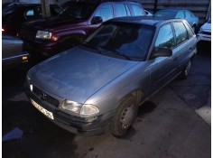 opel astra f berlina del año 1995