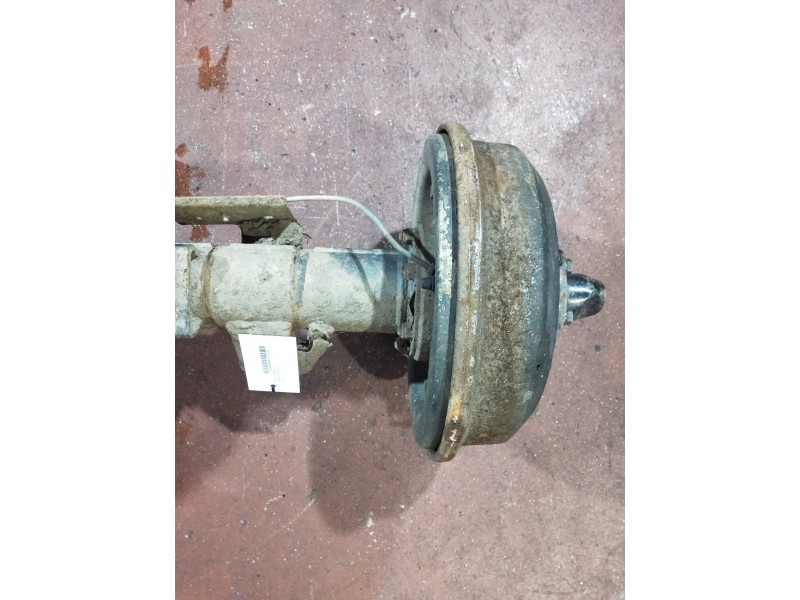 Recambio de puente trasero para land rover 109 2.5 d referencia OEM IAM    Recambio de puente trasero para land rover 109 2.5 d referencia OEM IAM