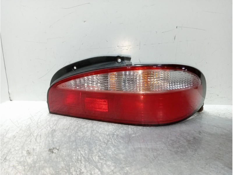 Recambio de piloto trasero derecho para kia clarus 2.0 cat referencia OEM IAM   