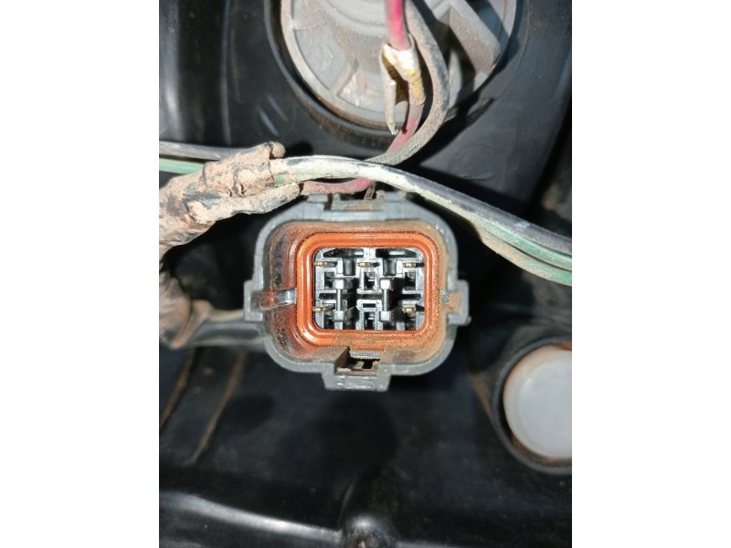 Recambio de piloto trasero derecho para kia joice ls referencia OEM IAM   