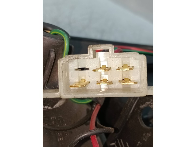 Recambio de piloto trasero derecho para kia pride referencia OEM IAM    Recambio de piloto trasero derecho para kia pride referencia OEM IAM