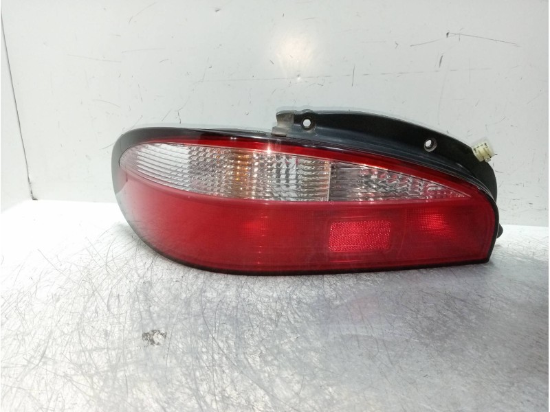 Recambio de piloto trasero izquierdo para kia clarus 1.8 slx berlina referencia OEM IAM   