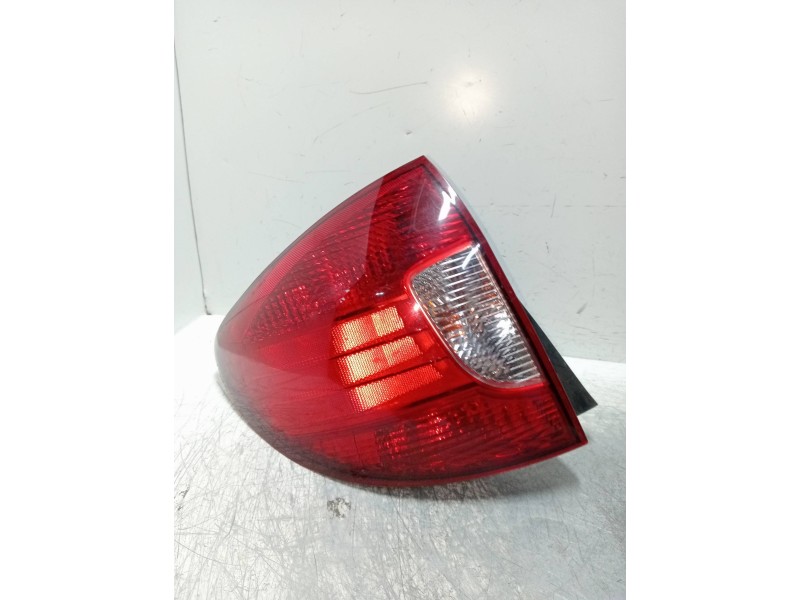 Recambio de piloto trasero izquierdo para kia rio referencia OEM IAM    Recambio de piloto trasero izquierdo para kia rio referencia OEM IAM