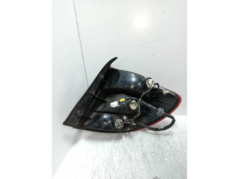 Recambio de piloto trasero izquierdo para kia rio 1.5 cat referencia OEM IAM   