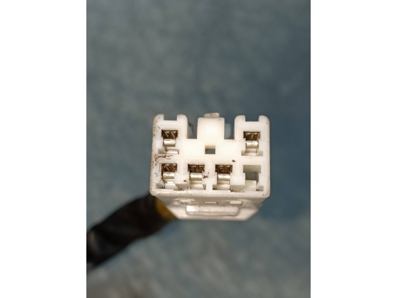 Recambio de piloto trasero izquierdo para kia rio ls berlina (5-ptas.) referencia OEM IAM   