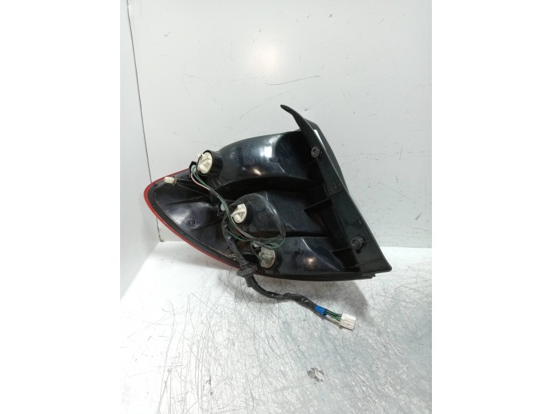 Recambio de piloto trasero derecho para kia rio 1.5 cat referencia OEM IAM   