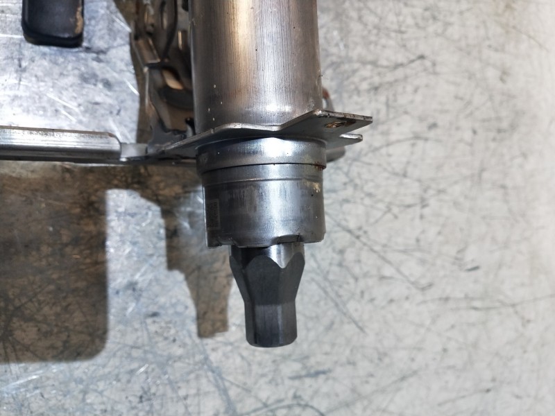 Recambio de columna direccion para mazda 3 berlina (bp) evolution referencia OEM IAM Q003TF5274ZY BCWB32100J 