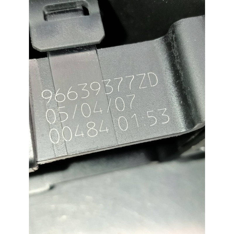 Recambio de mando elevalunas delantero derecho para citroen c4 grand picasso exclusive referencia OEM IAM 96639377ZD 00484 