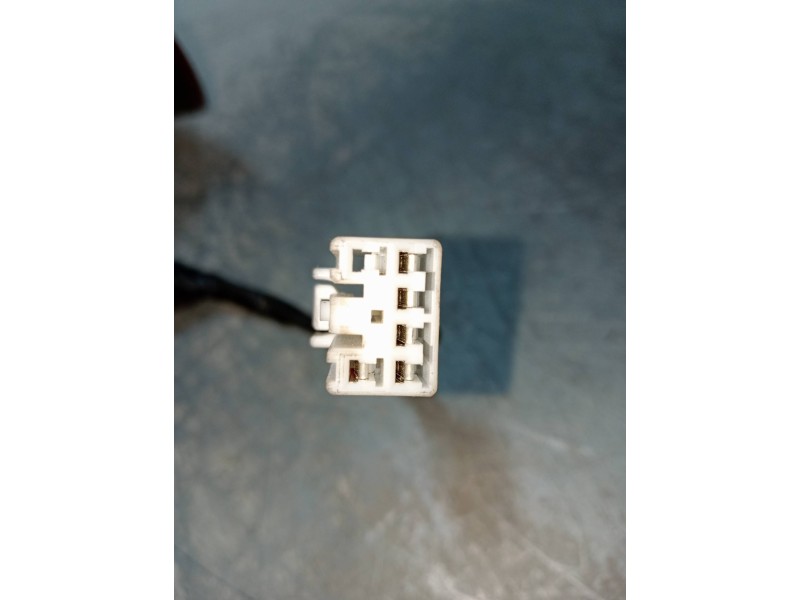 Recambio de piloto trasero izquierdo para kia sephia ll 1.6 cat referencia OEM IAM   