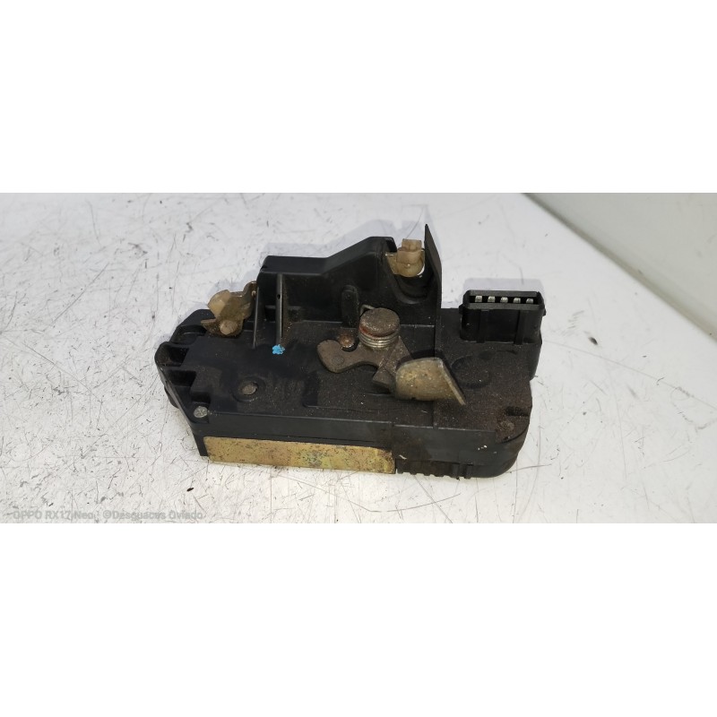 Recambio de motor cierre centralizado trasero izquierdo para peugeot 306 berlina 3/5 puertas (s1) style dt referencia OEM IAM   